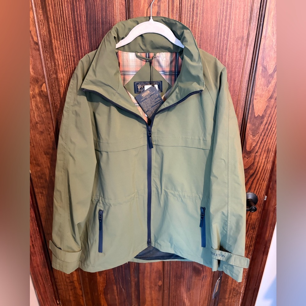 Pendleton NWT Paradise Ripstop Anorak Clover NWT Large water resistant raincoat